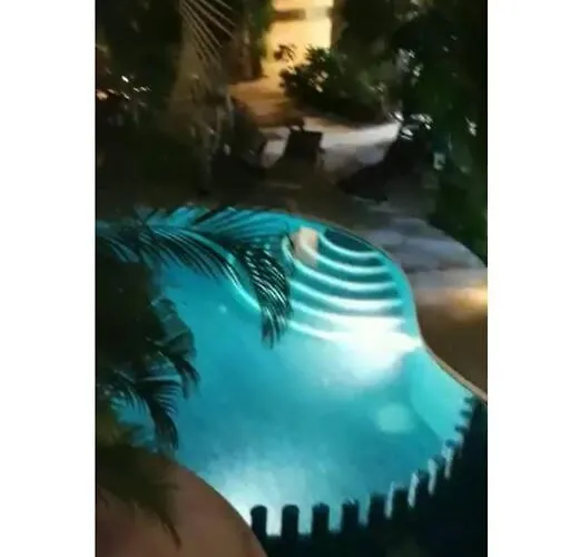 Beautiful With Pool Apartamento